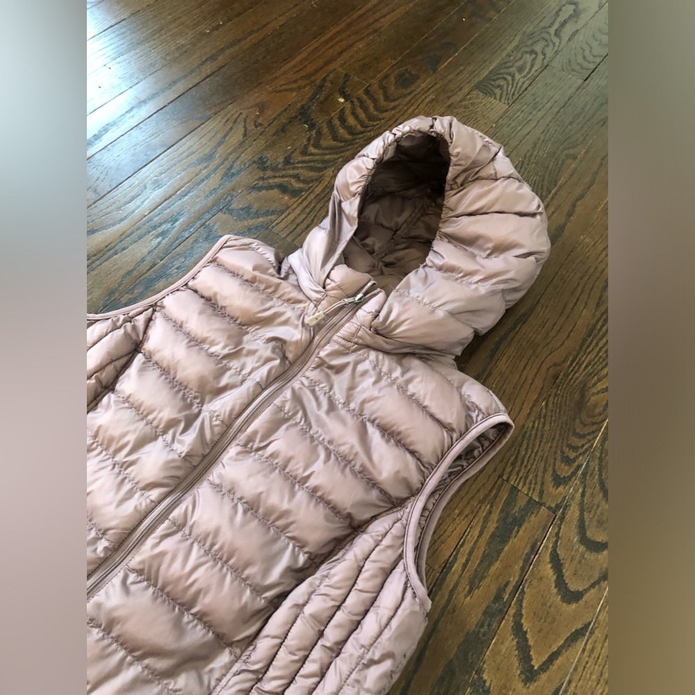 32 Degrees Women’s XS Mauve Pink Down Hooded Puffer Vest w/Pockets - EUC! - Picture 2 of 12